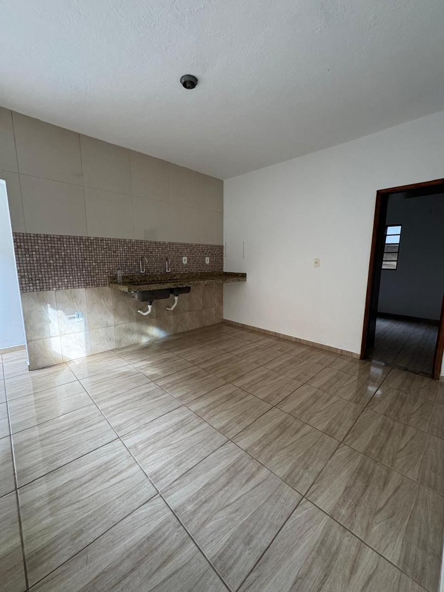Casa, Menezes (justinópolis), 3 Quartos, 2 Vagas