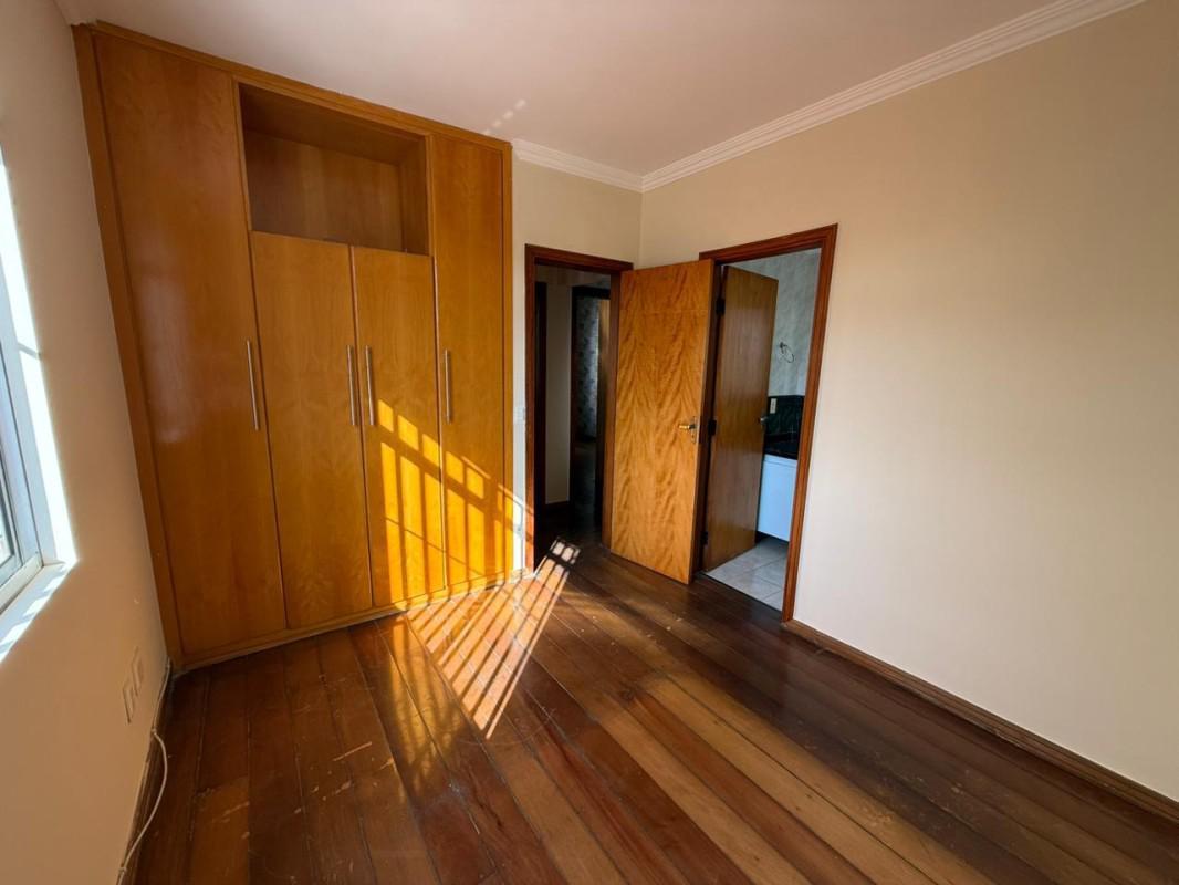 Apartamento, Itapoã, 3 Quartos, 2 Vagas, 1 Suíte