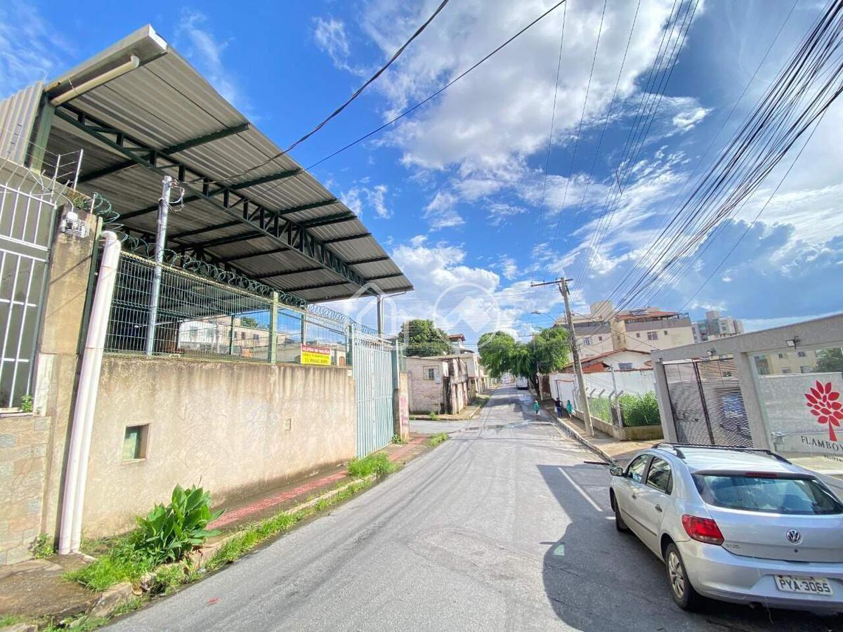 Galpão, Padre Eustáquio