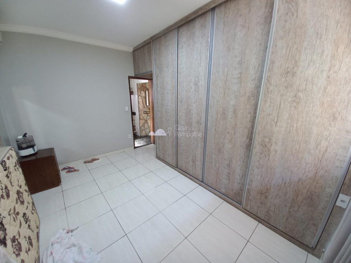 Casa, Conjunto Minascaixa, 3 Quartos, 2 Vagas, 1 Suíte