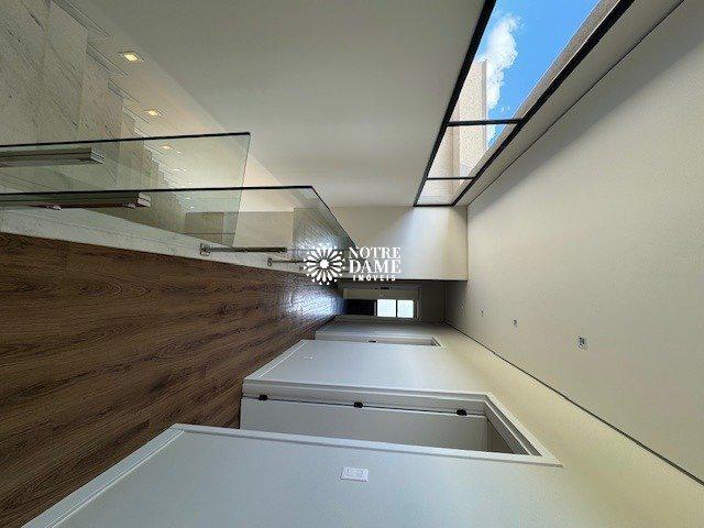 Casa, Alphaville - Lagoa dos Ingleses, 4 Quartos, 4 Vagas, 2 Suítes