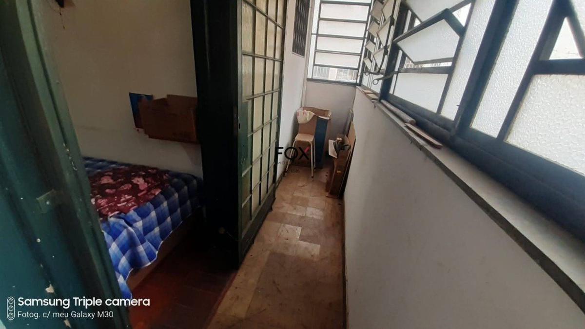 Casa, Funcionários, 4 Quartos, 2 Vagas