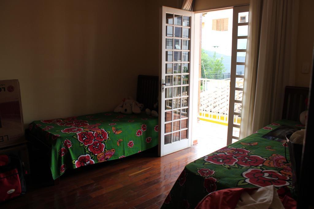 Casa, Castelo, 5 Quartos, 4 Vagas, 3 Suítes