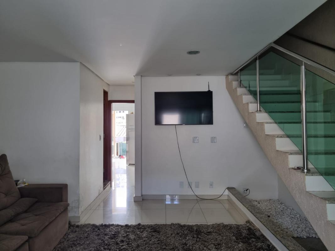 Casa, Europa, 3 Quartos, 2 Vagas, 1 Suíte