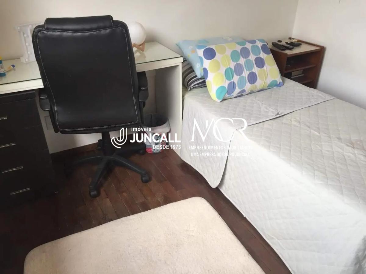 Casa, Cachoeirinha, 4 Quartos, 3 Vagas, 1 Suíte