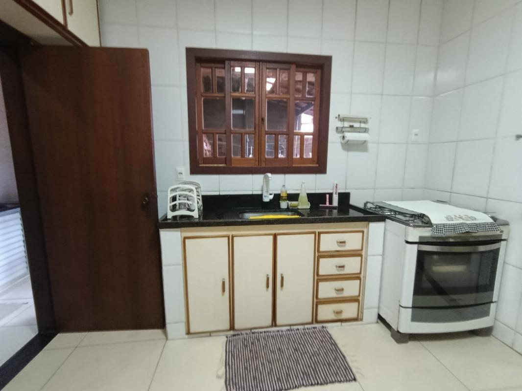 Casa, Nova Vista, 3 Quartos, 0 Vaga, 1 Suíte