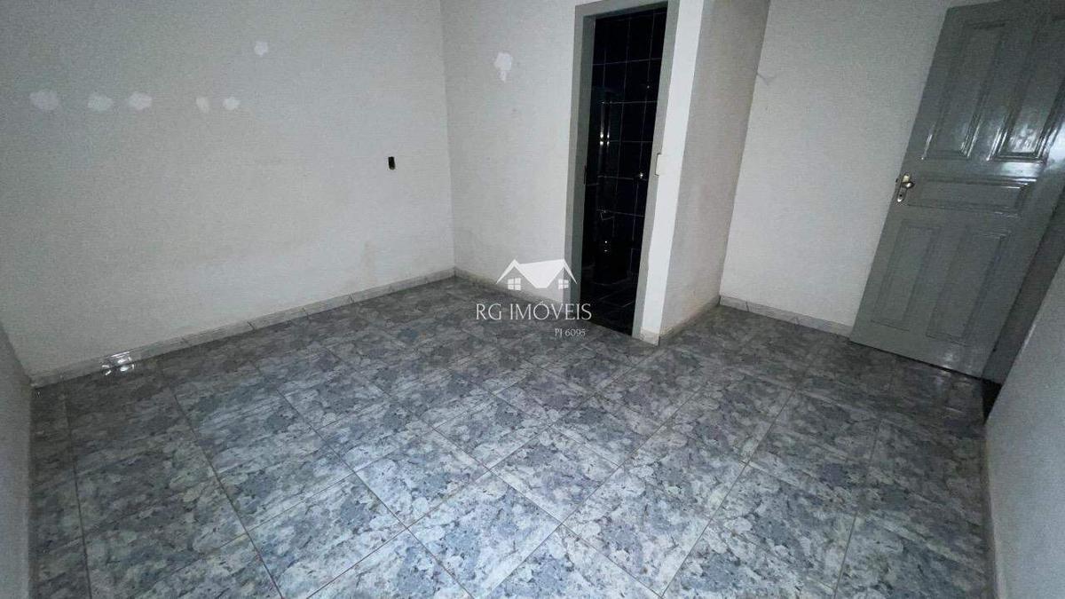 Casa, Petrópolis (barreiro), 3 Quartos, 3 Vagas, 1 Suíte