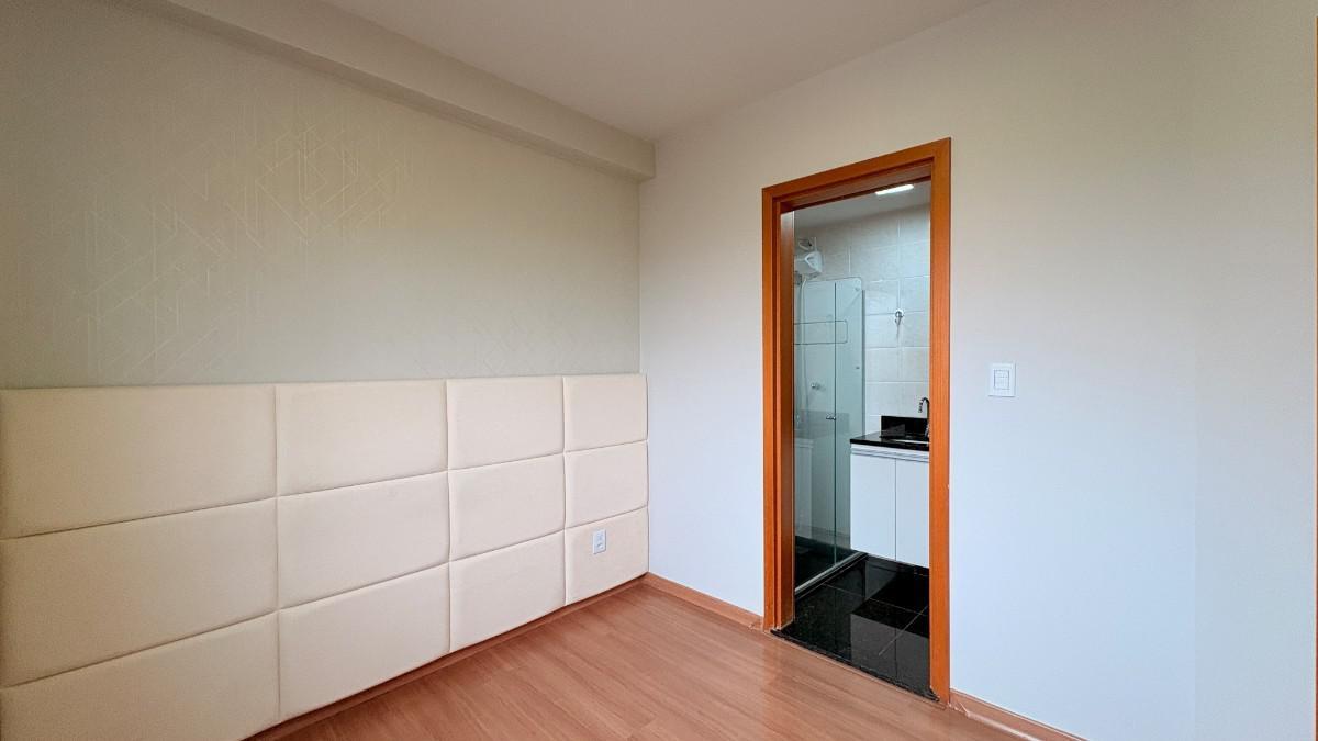Apartamento, Sagrada Família, 3 Quartos, 2 Vagas, 1 Suíte