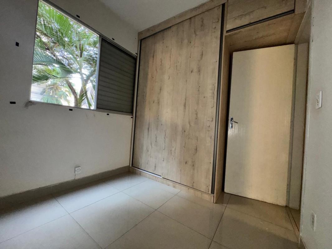 Apartamento, Sagrada Família, 4 Quartos, 2 Vagas, 1 Suíte