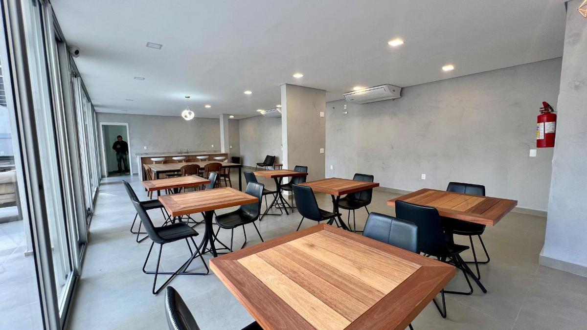 Apartamento, Centro, 2 Quartos, 1 Vaga