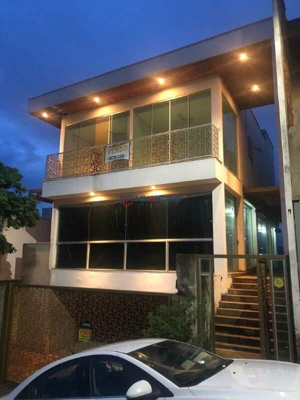 Casa, Eldorado, 3 Quartos, 6 Vagas, 3 Suítes