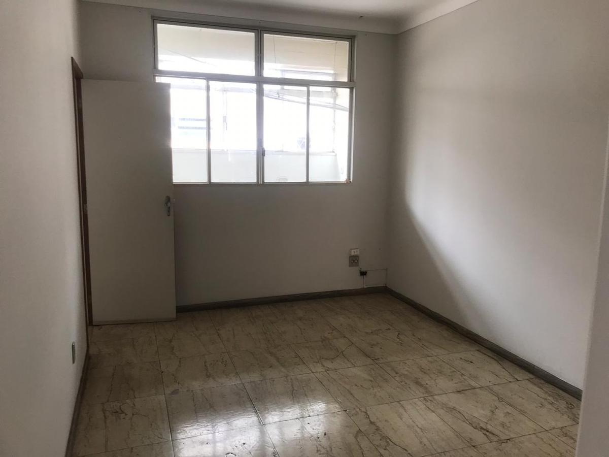 Casa, Colégio Batista, 4 Quartos, 2 Vagas, 1 Suíte