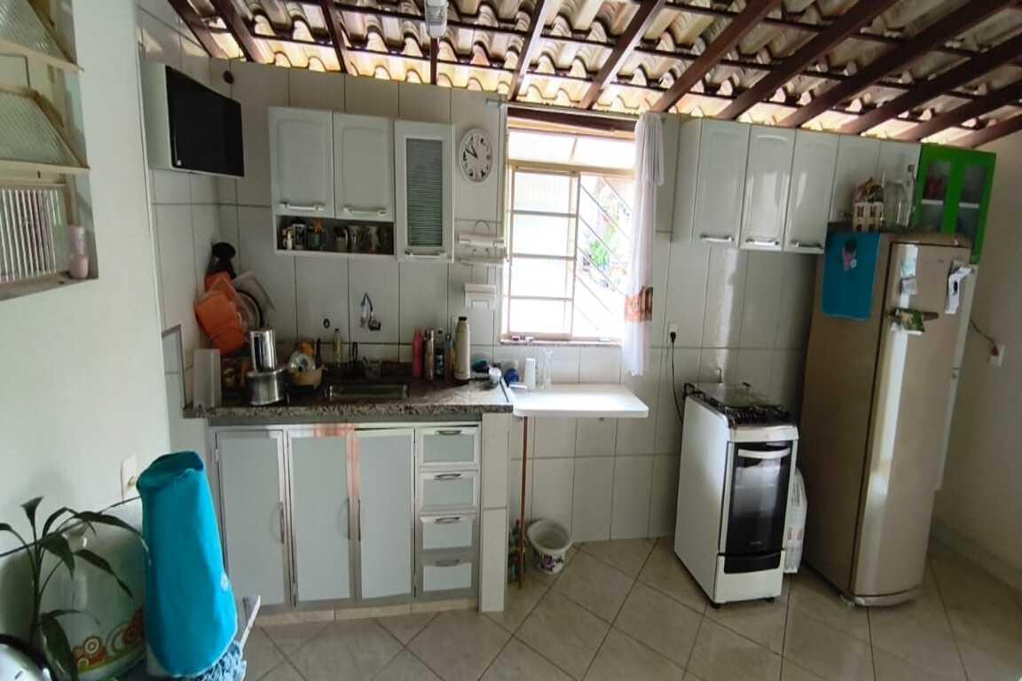Casa, Ouro Minas, 2 Quartos, 8 Vagas