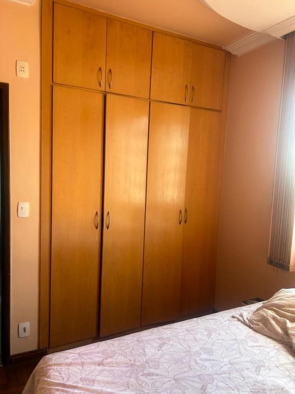 Casa, Pirajá, 3 Quartos, 8 Vagas, 1 Suíte