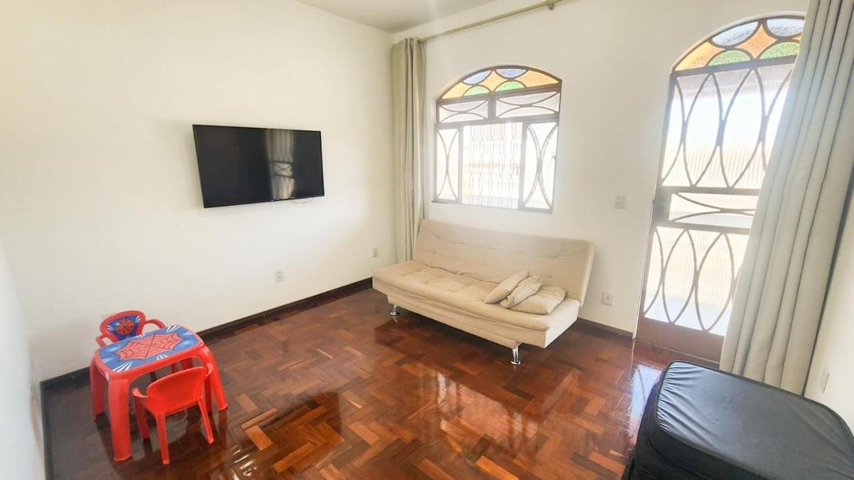 Casa, Vila Pérola, 3 Quartos, 2 Vagas, 1 Suíte