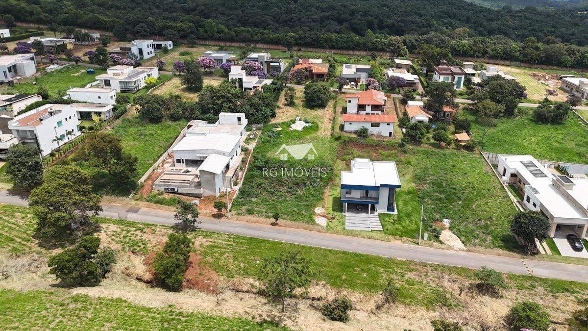 Lote, Condomínio Serra dos Bandeirantes, 0 Quarto, 0 Vaga