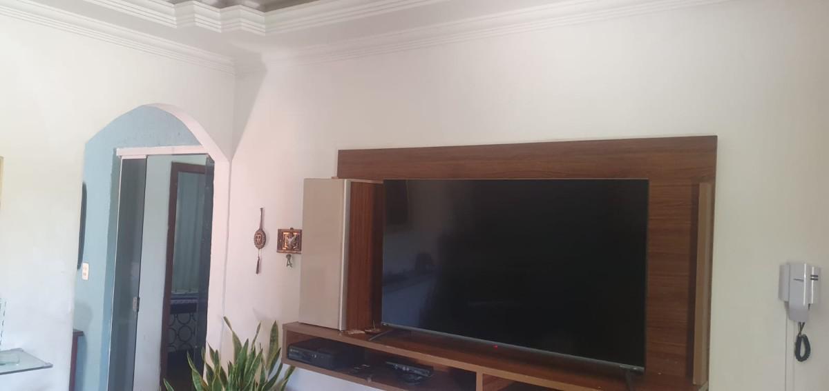 Casa, Pedra Azul, 3 Quartos, 6 Vagas, 1 Suíte