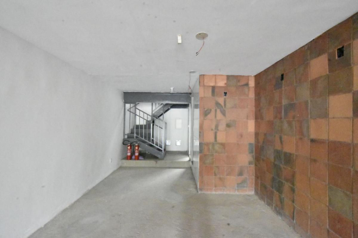Andar, São Luiz (pampulha), 0 Quarto, 1 Vaga