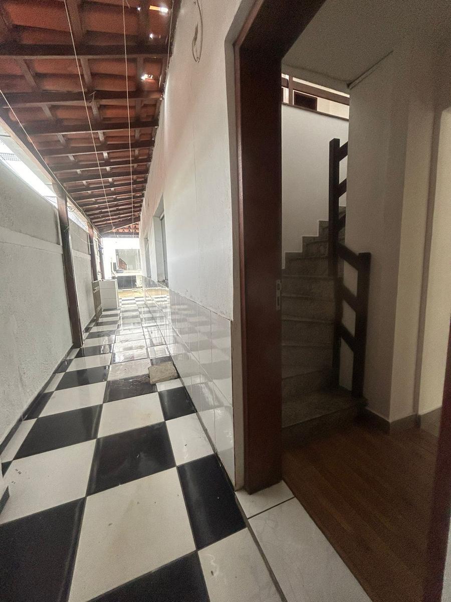 Casa, Ouro Preto, 4 Quartos, 2 Vagas, 1 Suíte