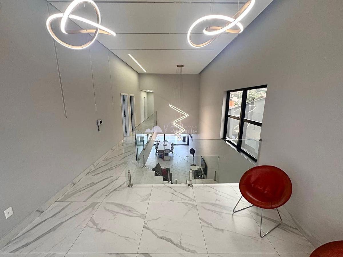 Casa, Santa Amélia, 5 Quartos, 4 Vagas, 1 Suíte