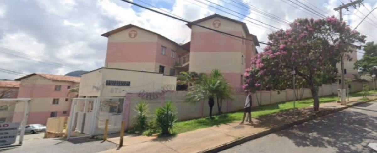 Apartamento, Solar do Barreiro, 2 Quartos, 1 Vaga