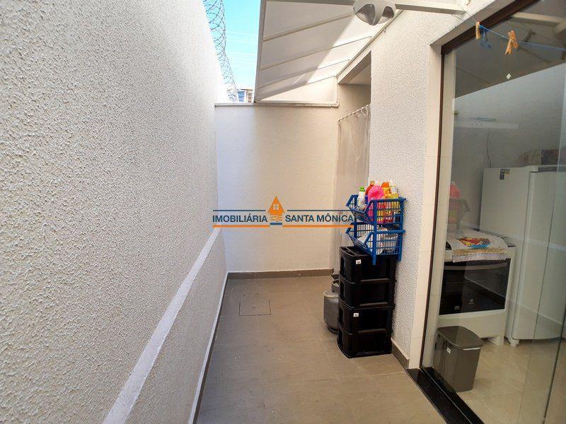 Casa, Santa Mônica, 3 Quartos, 2 Vagas, 1 Suíte