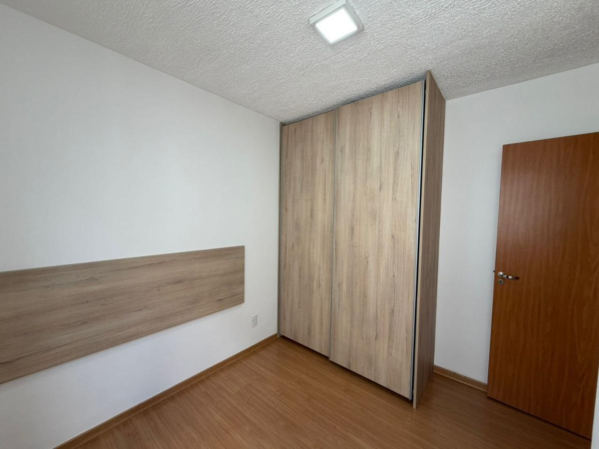 Apartamento, Três Barras, 2 Quartos, 1 Vaga
