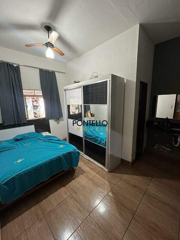 Casa, Montreal, 4 Quartos, 2 Vagas, 1 Suíte