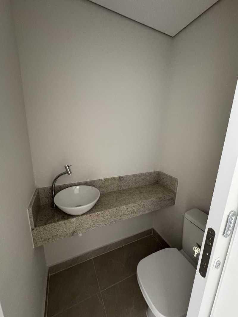 Apartamento, Sagrada Família, 1 Quarto, 1 Vaga, 1 Suíte