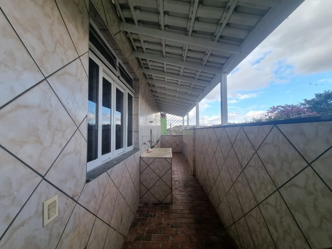 Cobertura, Lindéia, 3 Quartos, 0 Vaga, 1 Suíte