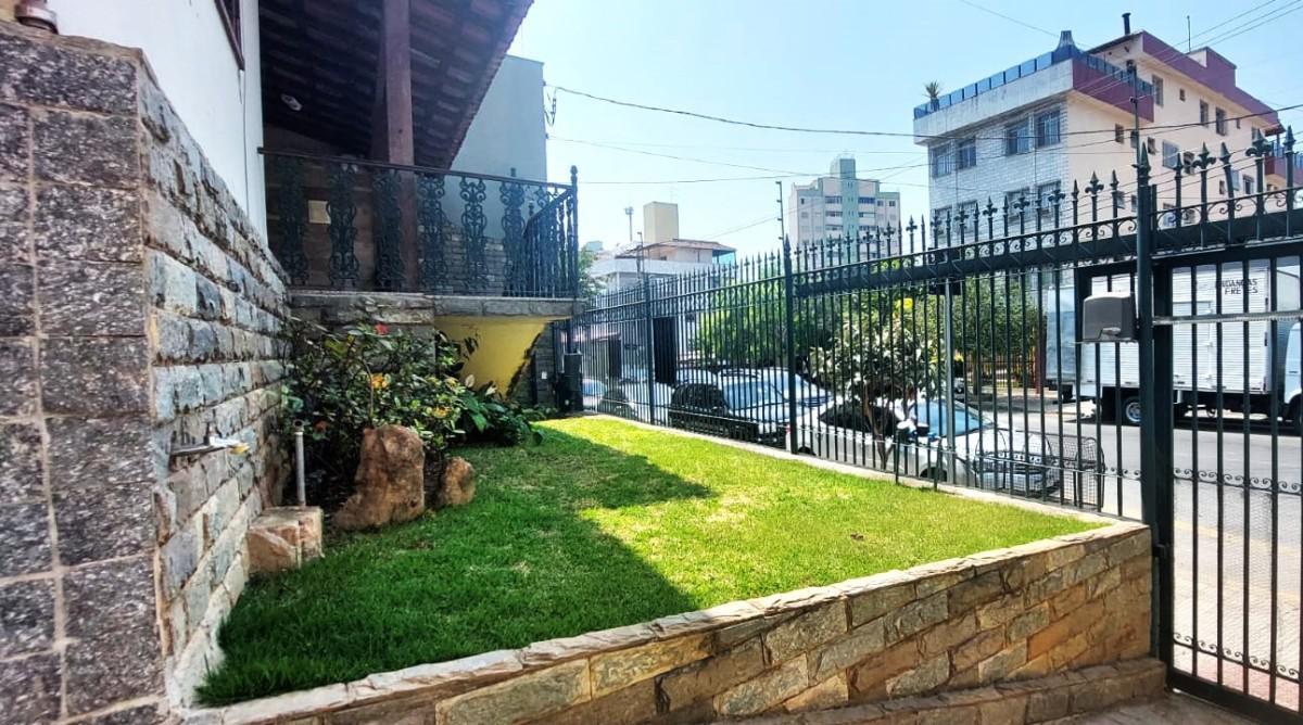 Casa, Coração Eucarístico, 3 Quartos, 4 Vagas, 1 Suíte