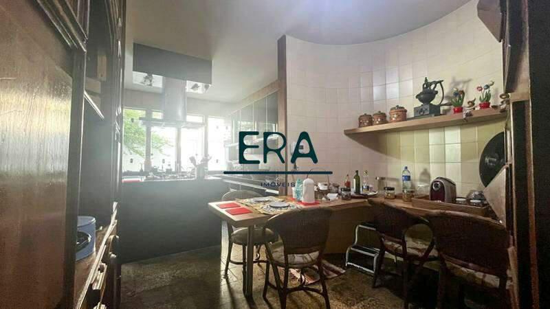 Casa, Comiteco, 5 Quartos, 6 Vagas, 2 Suítes