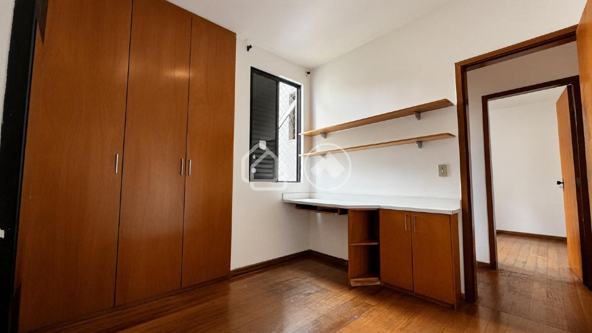 Cobertura, Estoril, 5 Quartos, 3 Vagas, 2 Suítes