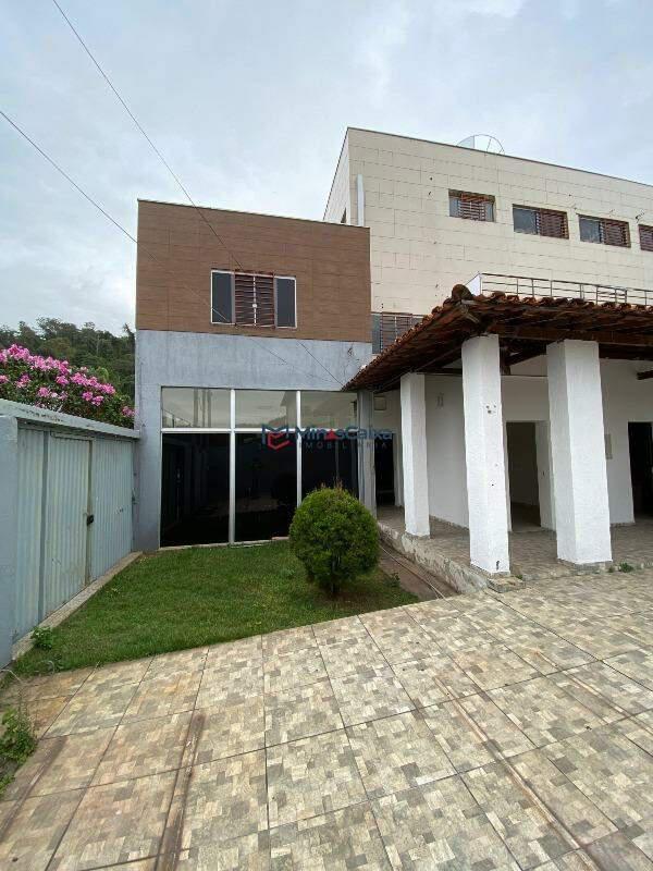 Prédio, Funcionários, 0 Quarto, 3 Vagas