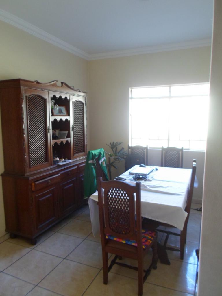 Casa, Coqueiros, 7 Quartos, 3 Vagas, 1 Suíte