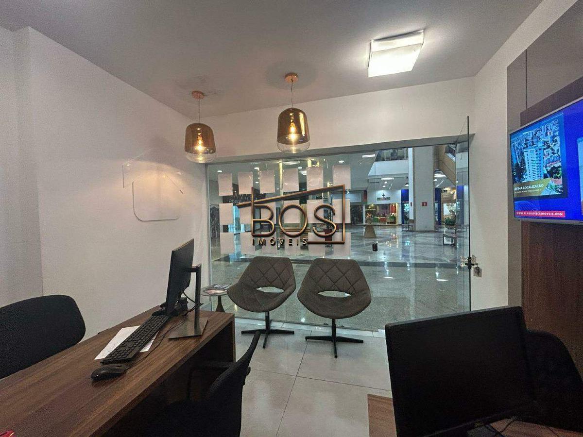 Andar, Savassi, 0 Quarto, 0 Vaga