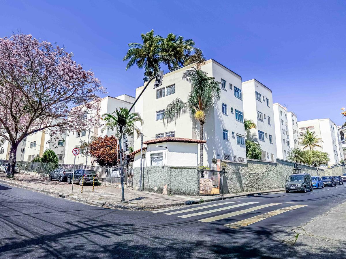 Apartamento, São Francisco, 2 Quartos, 1 Vaga