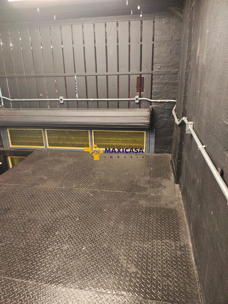 Galpão, Centro, 0 Quarto, 0 Vaga