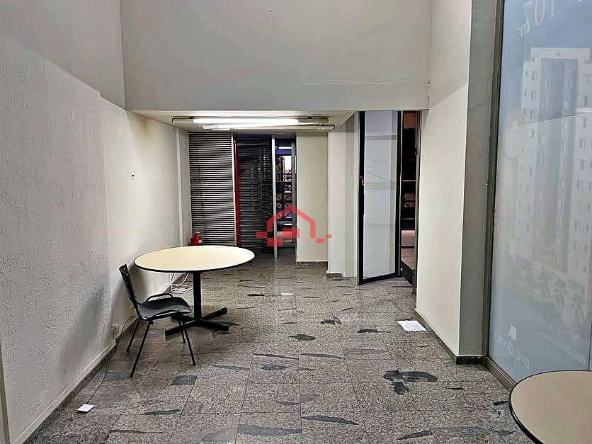 Sala, Barro Preto, 0 Quarto, 0 Vaga