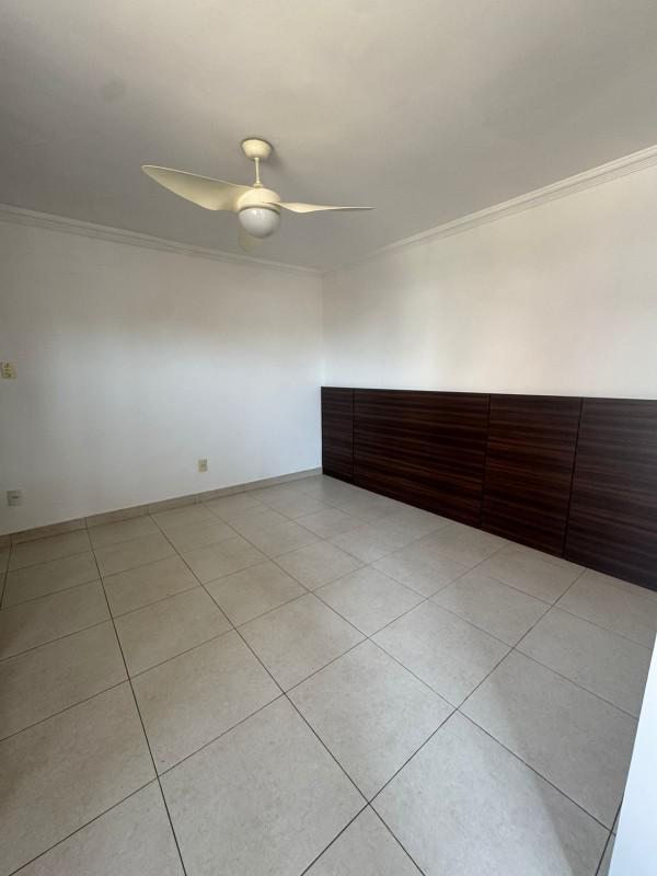 Casa, Castelo, 2 Quartos, 1 Vaga