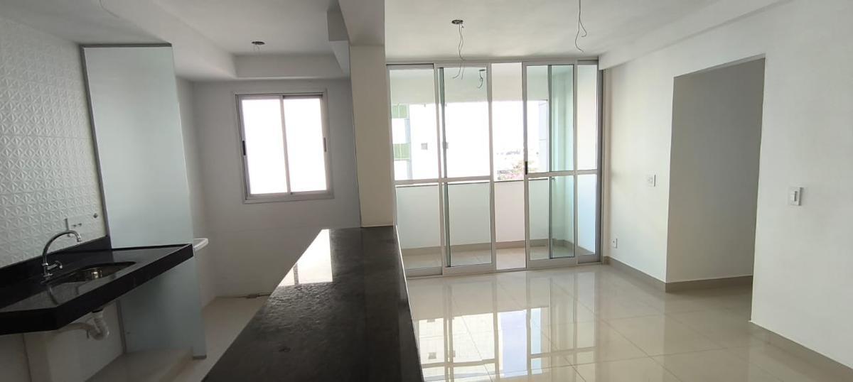 Apartamento, Carlos Prates, 2 Quartos, 2 Vagas, 1 Suíte