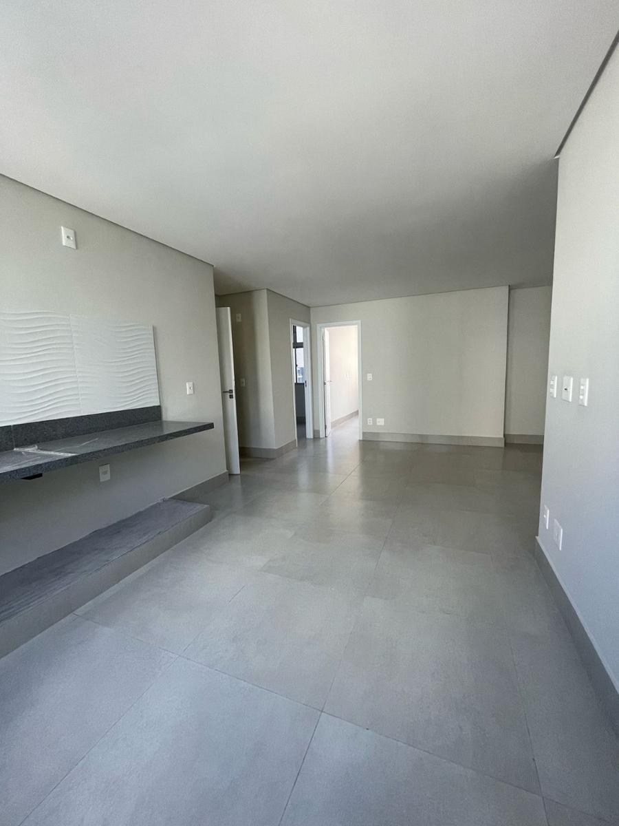 Apartamento, Centro, 2 Quartos, 0 Vaga, 1 Suíte