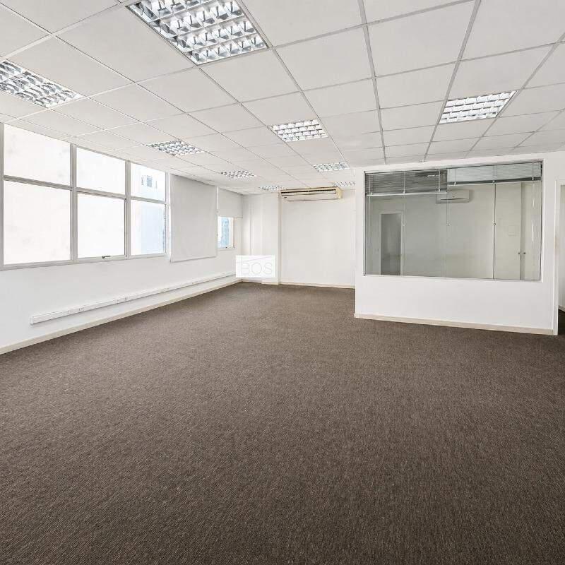 Andar, Centro, 0 Quarto, 4 Vagas