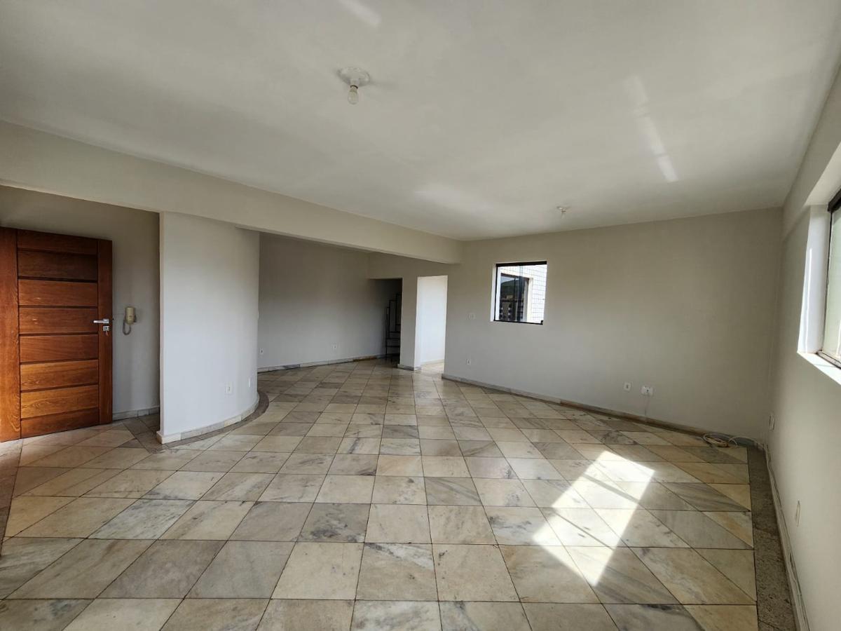 Apartamento, Centro, 6 Quartos, 1 Vaga, 1 Suíte