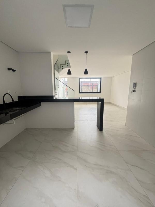 Casa, Planalto, 3 Quartos, 2 Vagas, 1 Suíte