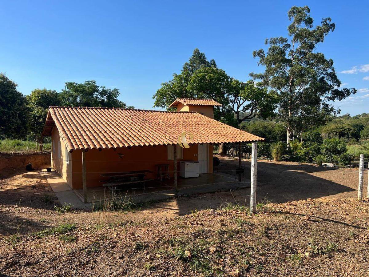Fazenda, Zona Rural, 2 Quartos, 0 Vaga