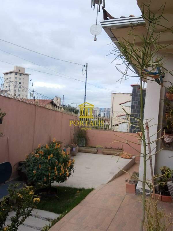 Casa, Carlos Prates, 3 Quartos, 2 Vagas, 1 Suíte
