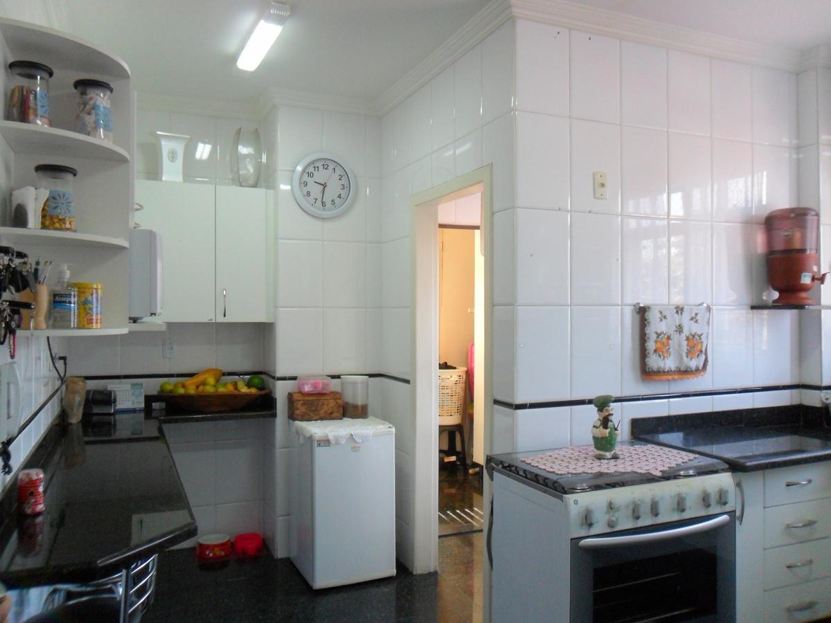 Apartamento, Itapoã, 4 Quartos, 3 Vagas, 2 Suítes