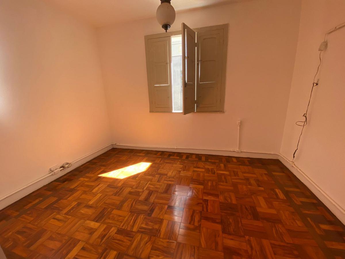 Casa, Funcionários, 3 Quartos, 1 Vaga