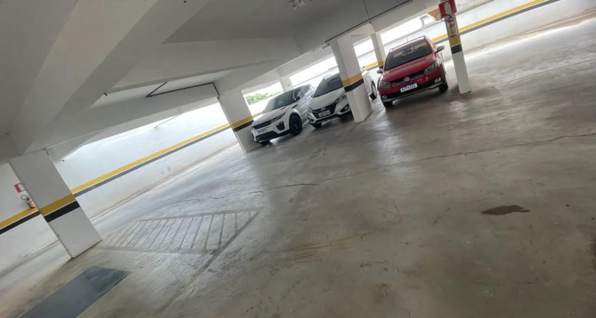Cobertura, Coqueiros, 3 Quartos, 2 Vagas, 2 Suítes
